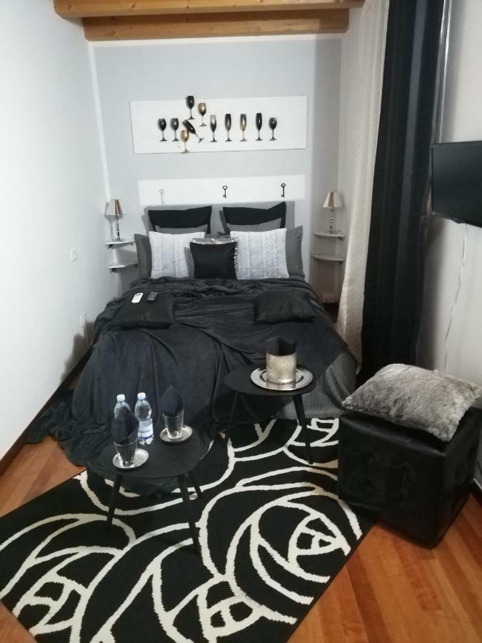 Garda House Otel Sandra Dış mekan fotoğraf